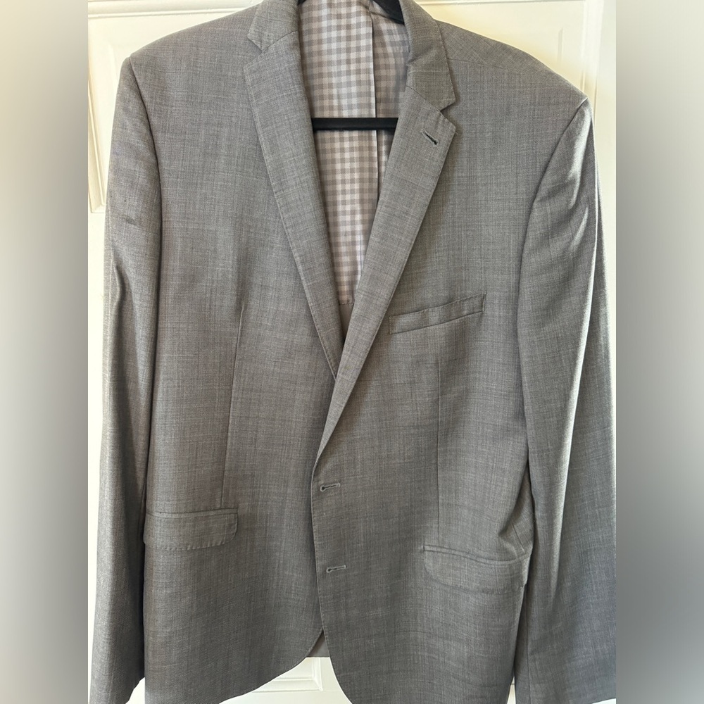 Ben Sherman medium gray lightweight suit with pants - Picture 1 of 6